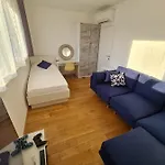 Apartamento Mariposa 83m2 New With Garage *