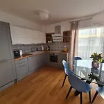 Apartamento Mariposa 83m2 New With Garage Makarska