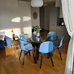 Apartamento Mariposa 83m2 New With Garage Makarska
