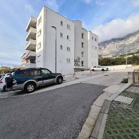 Mariposa 83m2 New With Garage Apartamento